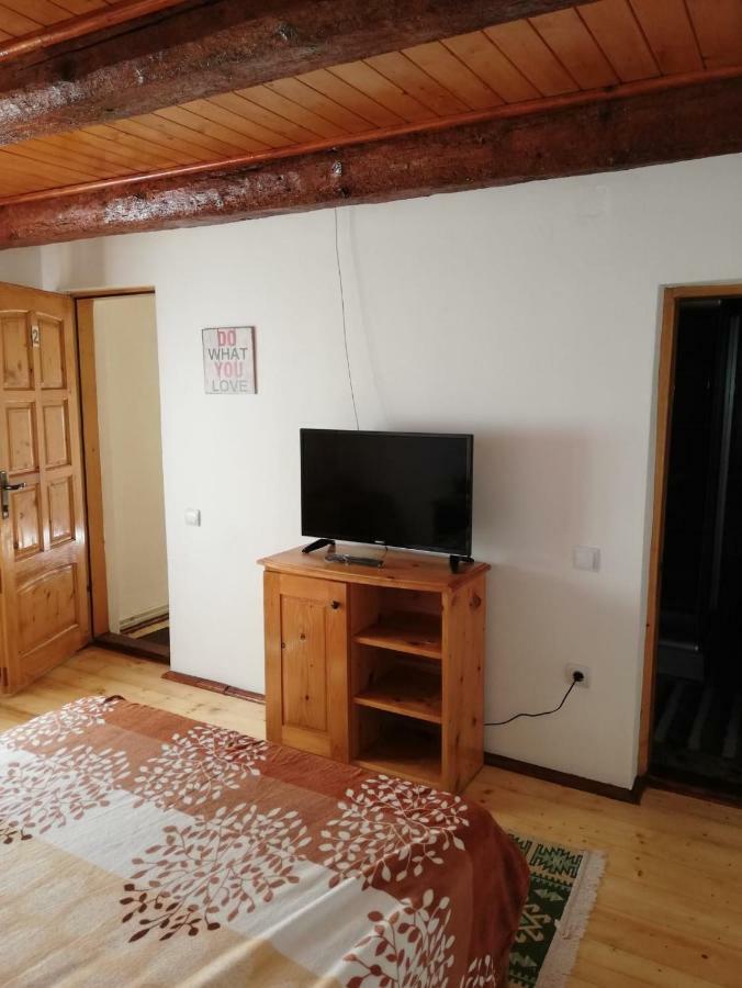 Rustic Rooms Risnov Exterior photo
